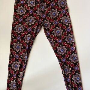 LuLaRoe Buttery Soft Women’s OS Flower Leggings Multi Color